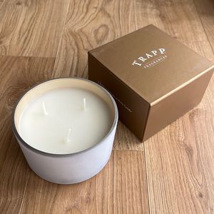 NWT TRAPP Fragrances Candle 16 oz